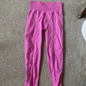 Never worn pink free people leggings. Hot pink. True to size m/l